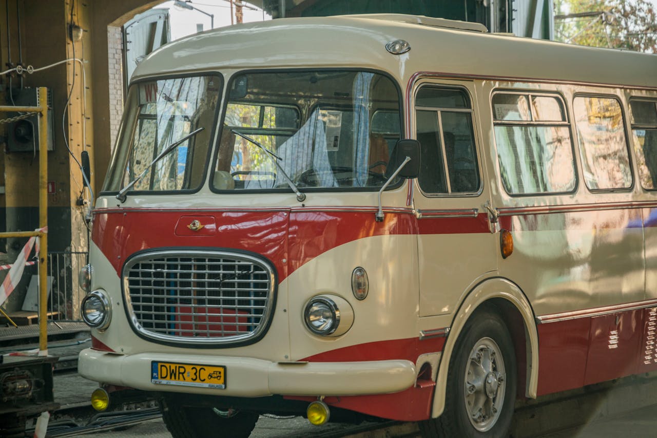 brand-02